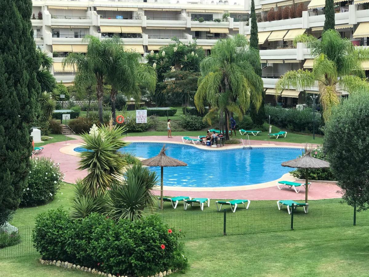 Apartament Guadalmina マルベーリャ エクステリア 写真
