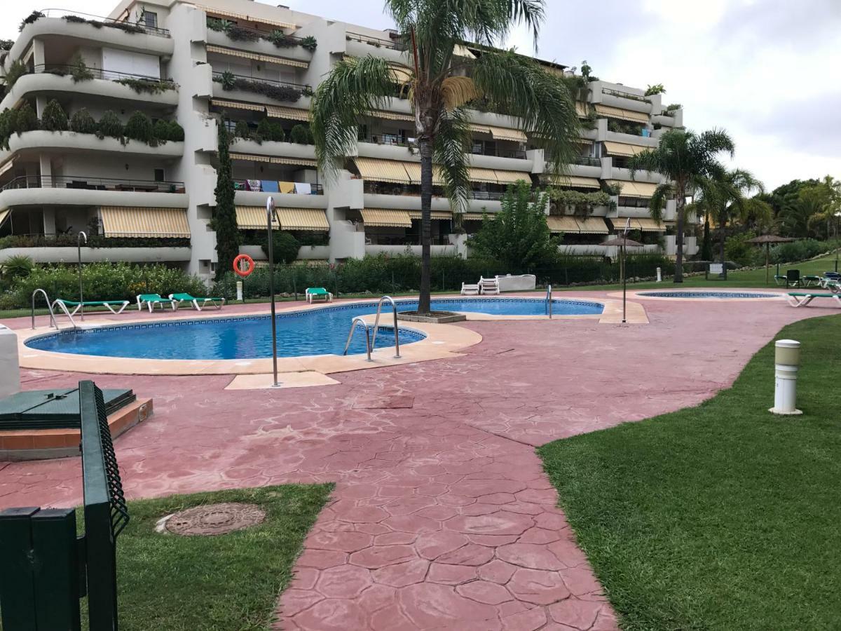Apartament Guadalmina マルベーリャ エクステリア 写真
